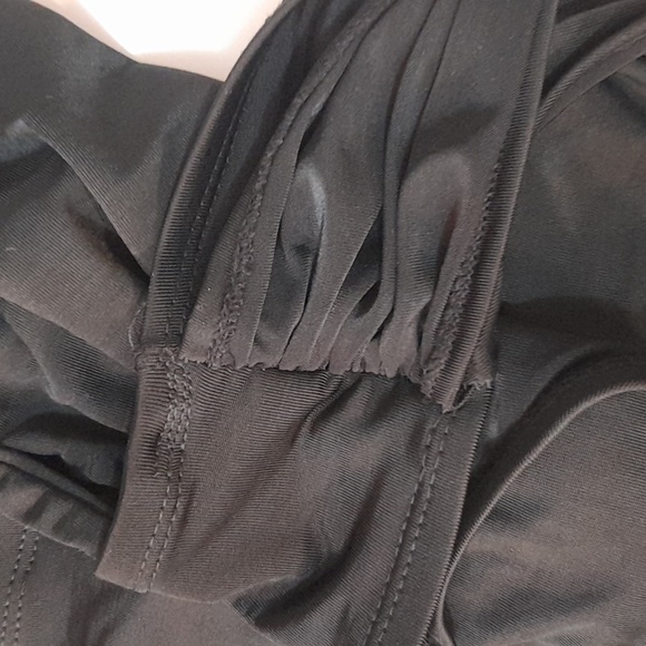 ๐ Womens Black Halter Bathing Suit - Picture 5 of 7